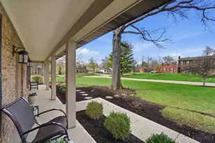 10701 Old Pond Dr, Montgomery, OH 45249 - Photo 5