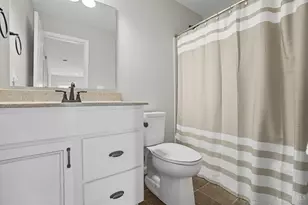 5821 Parkview Ln, Miami Township, OH 45150 - Photo 31