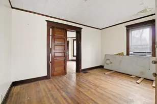 136 N Spring St, Wilmington, OH 45177 - Photo 3