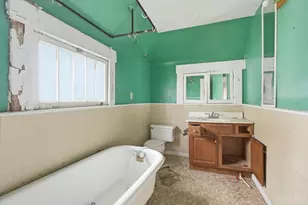 136 N Spring St, Wilmington, OH 45177 - Photo 9