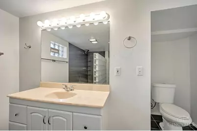 1088 Pinehollow Lane, Springfield Township, OH 45231 - Photo 21