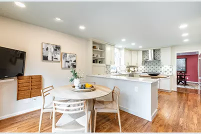 3675 Traskwood Circle, Cincinnati, OH 45208 - Photo 9