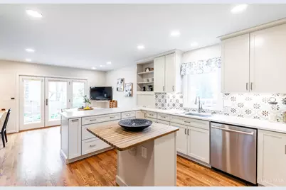 3675 Traskwood Circle, Cincinnati, OH 45208 - Photo 13