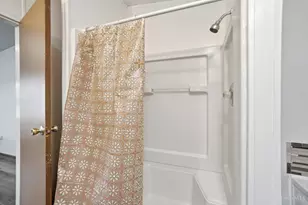 4133 W Fork Ridge Dr, Williamsburg Township, OH 45103 - Photo 27