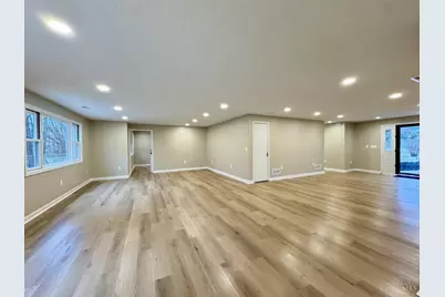 5433 Cleves Warsaw Pike, Delhi Township, OH 45238 - Photo 11