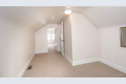 4824 Fairview Avenue, Cincinnati, OH 45242 - Photo 45