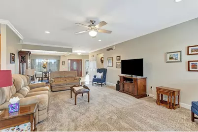 4004 Hickory Hollow Drive, Ross Township, OH 45013 - Photo 9