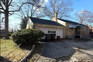 8754 Monsanto Dr, Springfield Township, OH 45231 - Photo 21