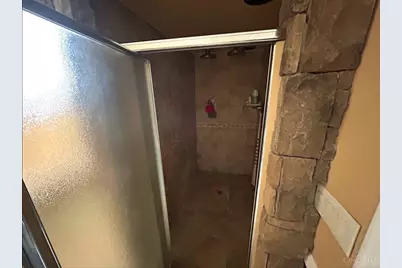 8754 Monsanto Drive, Springfield Township, OH 45231 - Photo 17