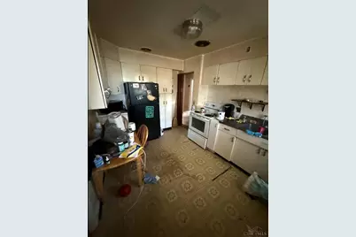 8754 Monsanto Drive, Springfield Township, OH 45231 - Photo 5