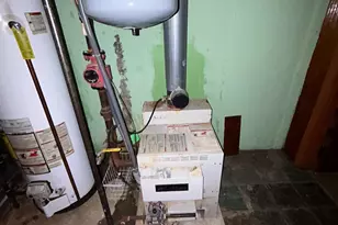 8754 Monsanto Dr, Springfield Township, OH 45231 - Photo 19