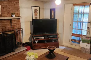 8005 Barret Rd, West Chester, OH 45069 - Photo 7