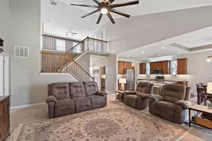 5904 Ashlyn Ct, Middletown, OH 45044 - Photo 9