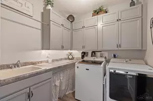 5904 Ashlyn Ct, Middletown, OH 45044 - Photo 23