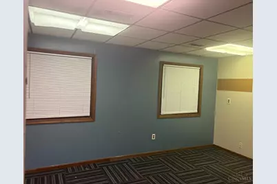 220 S Breiel Boulevard #C, Middletown, OH 45044 - Photo 3