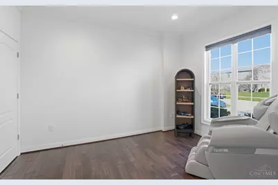 5733 Ferdinand Dr, West Chester, OH 45069 - Photo 9