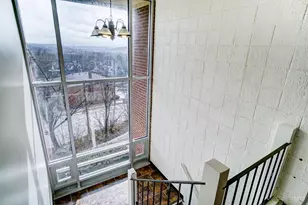 1668 Glen Parker Ave, Cincinnati, OH 45223 - Photo 5