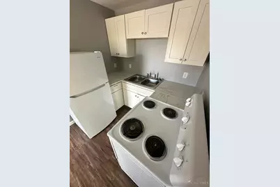 329 W South Street, Bethel, OH 45106 - Photo 11