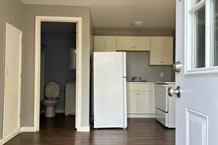 329 W South St, Bethel, OH 45106 - Photo 13