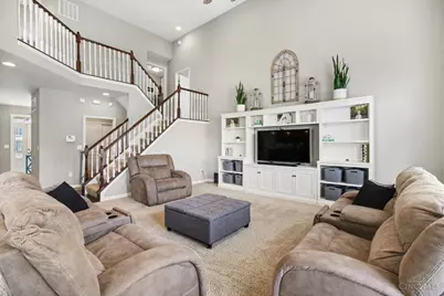 7154 Birkdale Drive, Hamilton Township, OH 45039 - Photo 5