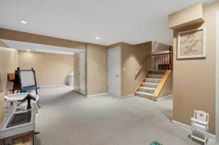 1004 Vixen Dr, Union Township, OH 45245 - Photo 31