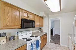 5825 Terrace Park Dr, Washington Twp, OH 45429 - Photo 29