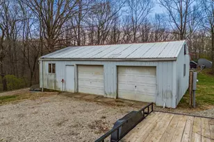 1025 Davis Memorial Rd, Peebles, OH 45660 - Photo 11