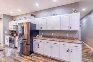 1025 Davis Memorial Rd, Peebles, OH 45660 - Photo 29