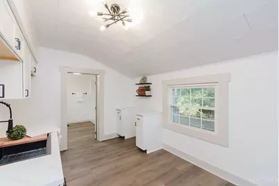 555 E Sycamore Street, Miamisburg, OH 45342 - Photo 11