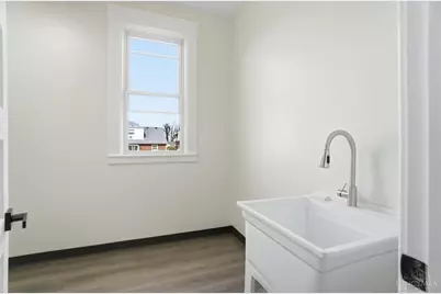 112 Bacon Street, Lockland, OH 45215 - Photo 27