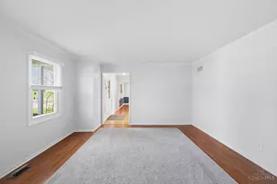 2415 Henesy Ln, Fairfield, OH 45014 - Photo 5