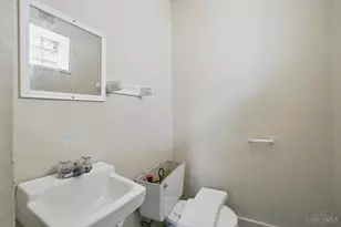 64 E McMicken Ave, Cincinnati, OH 45202 - Photo 11