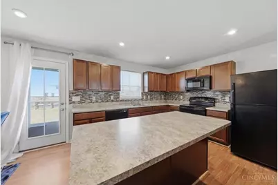 175 Skyway Drive, Springfield Township, OH 45505 - Photo 9