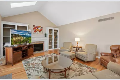 8451 Beckett Pointe Drive, West Chester, OH 45069 - Photo 37