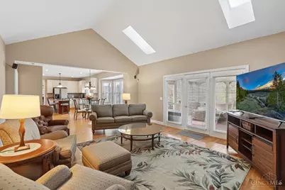 8451 Beckett Pointe Drive, West Chester, OH 45069 - Photo 39