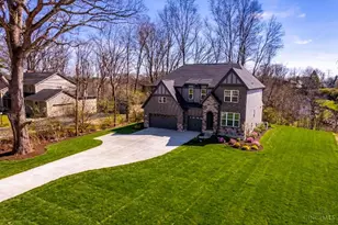 8469 Fields Ertel Rd, Symmes Township, OH 45249 - Photo 7