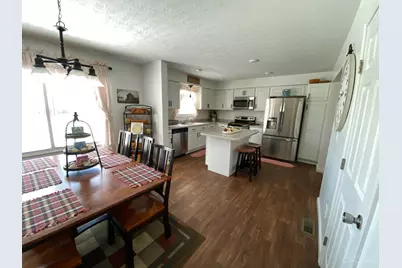 946 Brunswick Drive, Perry Township, OH 45118 - Photo 11