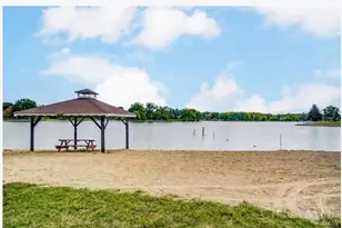 946 Brunswick Dr, Perry Township, OH 45118 - Photo 41