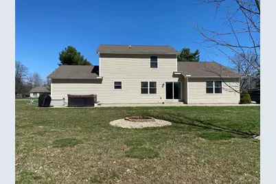 946 Brunswick Drive, Perry Township, OH 45118 - Photo 3