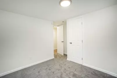 12121 Third Avenue, Sycamore Township, OH 45249 - Photo 17