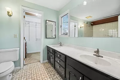 1923 Berkshire Road, Cincinnati, OH 45230 - Photo 15