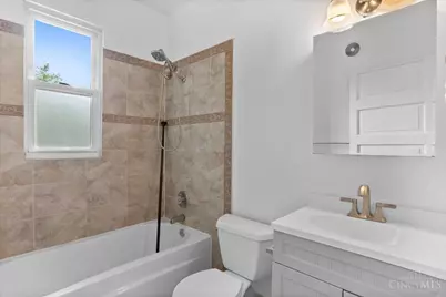 3446 Golden Avenue, Cincinnati, OH 45226 - Photo 13