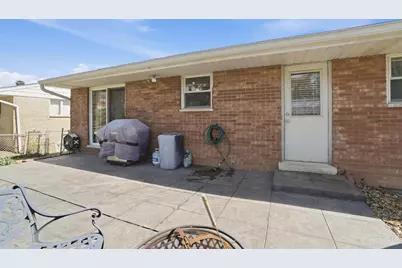 3263 Bellacre Court, Green Township, OH 45248 - Photo 37