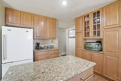 3263 Bellacre Court, Green Township, OH 45248 - Photo 17