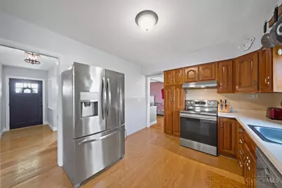 113 Siebenthaler Avenue, Reading, OH 45215 - Photo 11