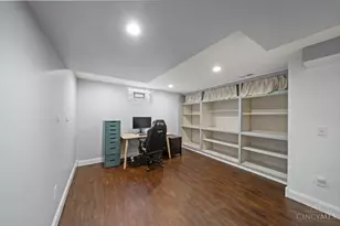 113 Siebenthaler Ave, Reading, OH 45215 - Photo 21