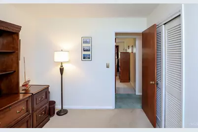 7214 Greenfarms Drive, Springfield Township, OH 45224 - Photo 13