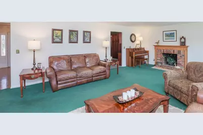 7214 Greenfarms Drive, Springfield Township, OH 45224 - Photo 33