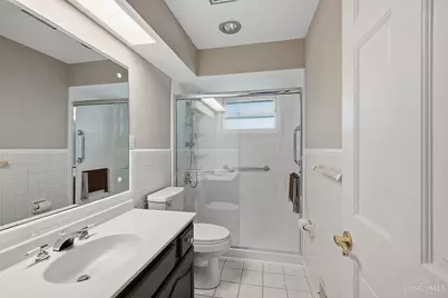 6683 Greentree Drive, Springfield Township, OH 45224 - Photo 35