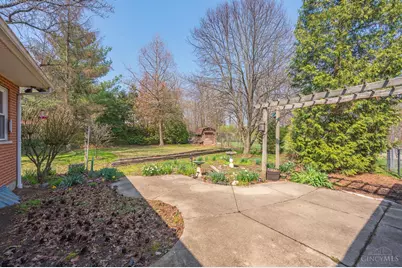 6683 Greentree Drive, Springfield Township, OH 45224 - Photo 41